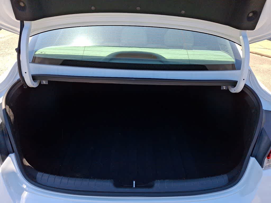 Thumbnail: 2025 Hyundai Elantra - 30