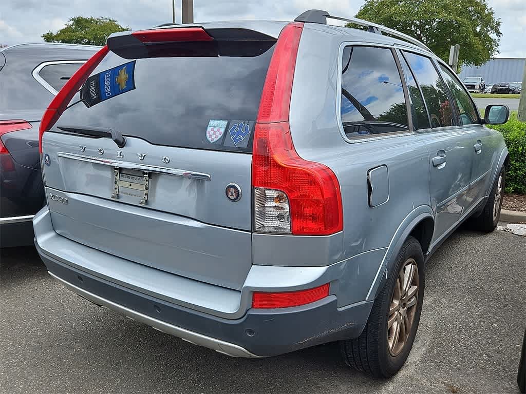 Thumbnail: 2011 Volvo XC90 - 3