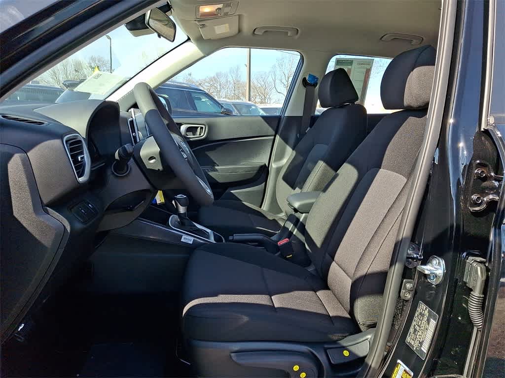 Thumbnail: 2026 Hyundai Venue - 11