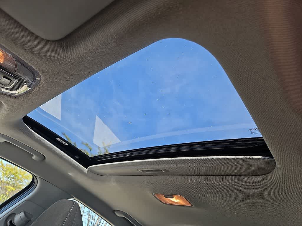 Thumbnail: 2024 Hyundai Elantra - 15