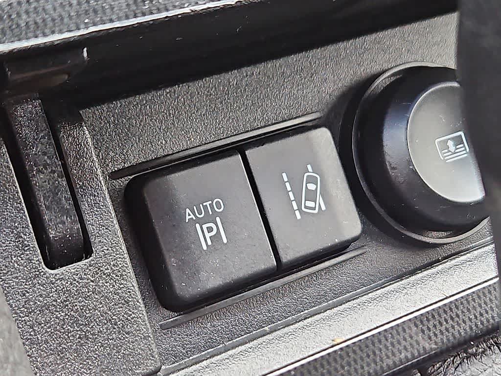 Thumbnail: 2018 Ford Taurus - 23