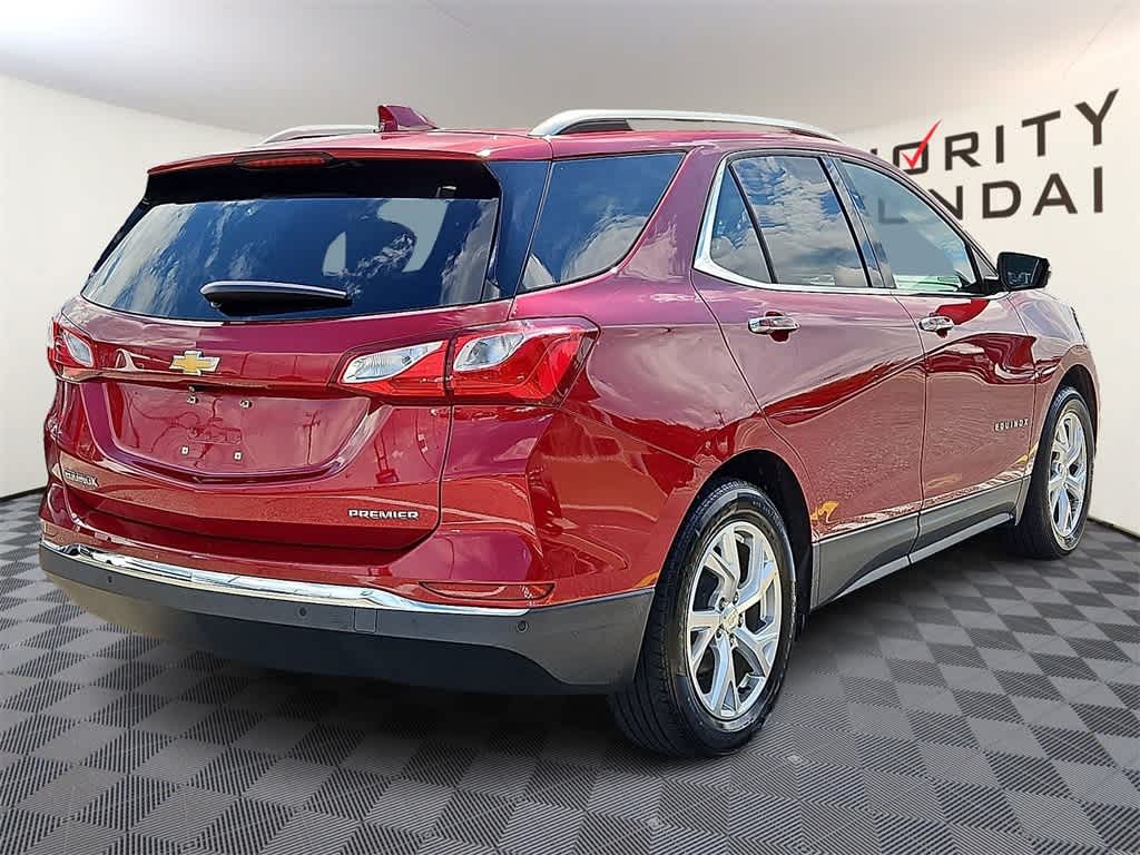 Thumbnail: 2019 Chevrolet Equinox - 4