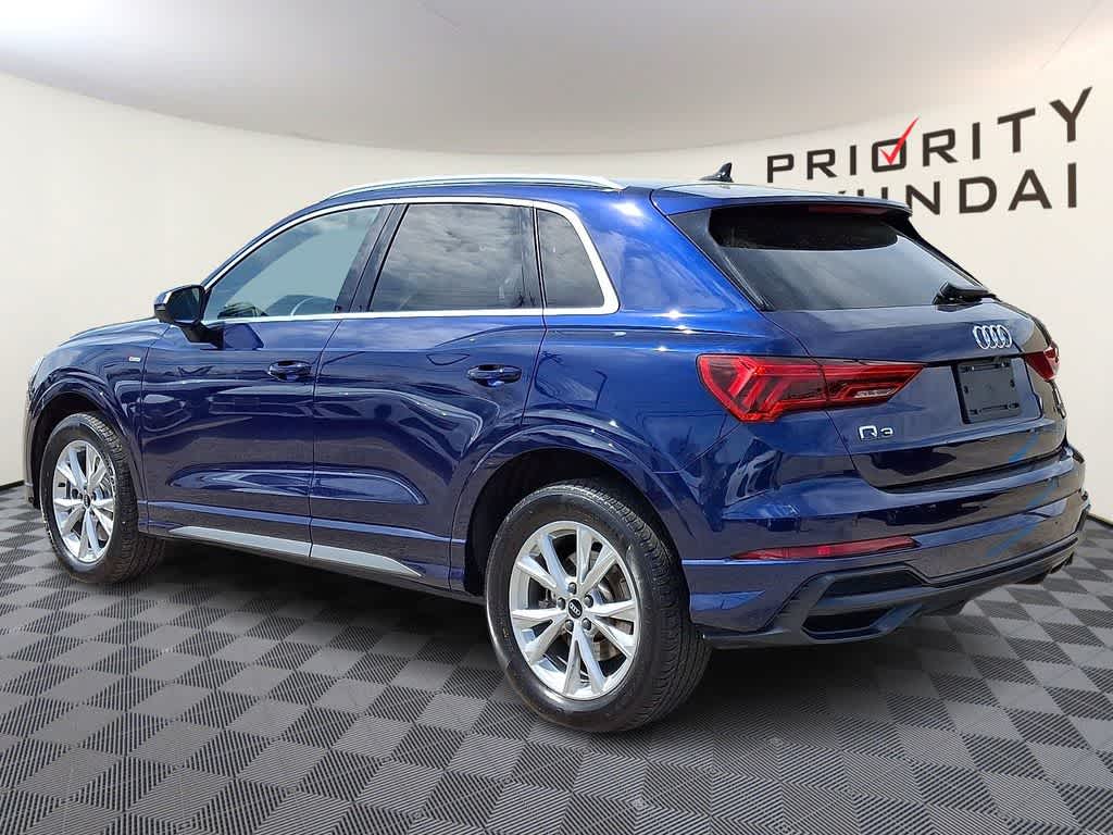 Thumbnail: 2021 Audi Q3 - 6