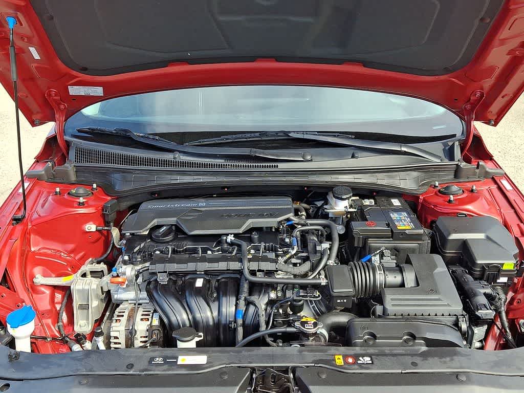 Thumbnail: 2024 Hyundai Elantra - 32