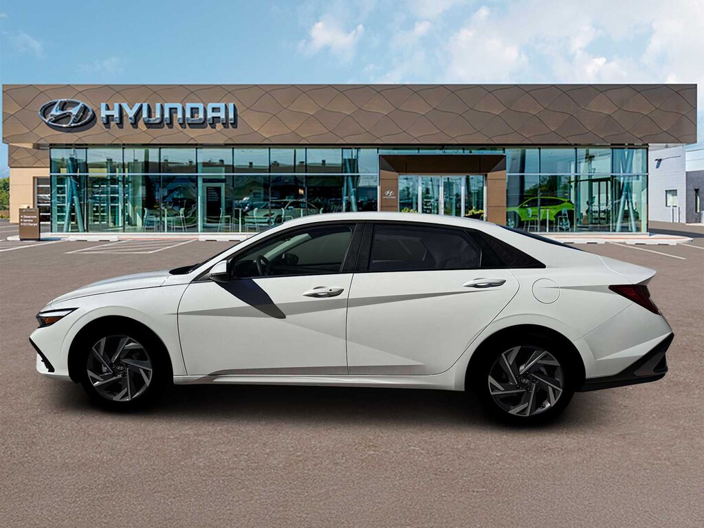 New 2026 Hyundai Elantra Limited Sedan