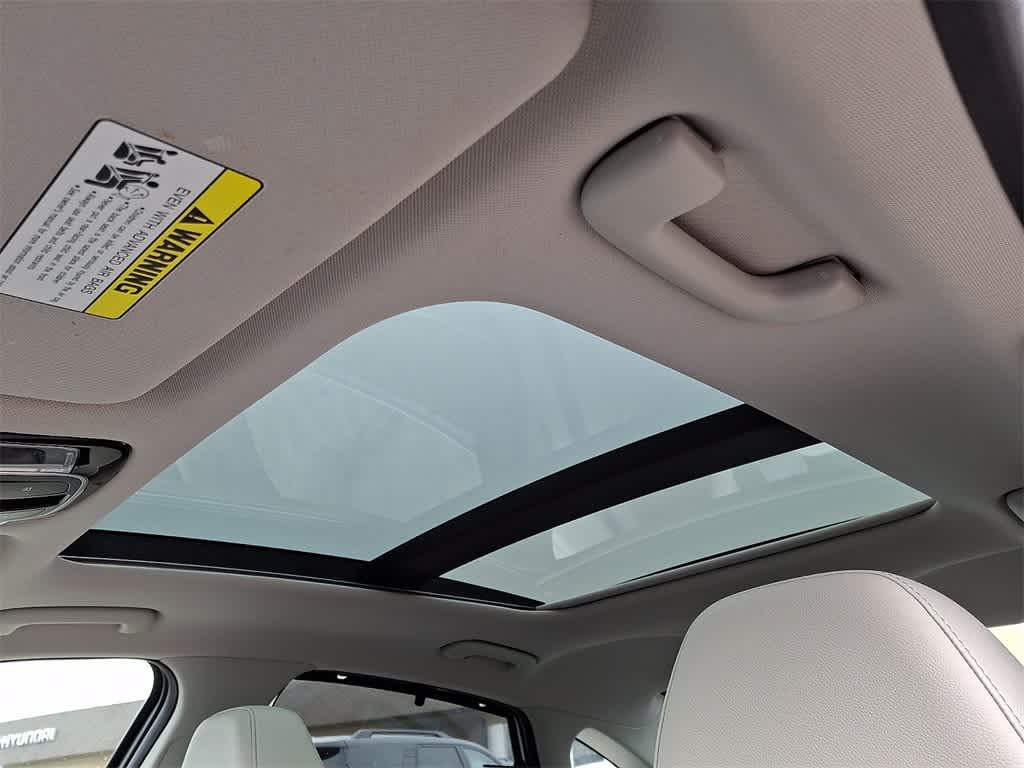 Thumbnail: 2023 Hyundai Sonata - 13