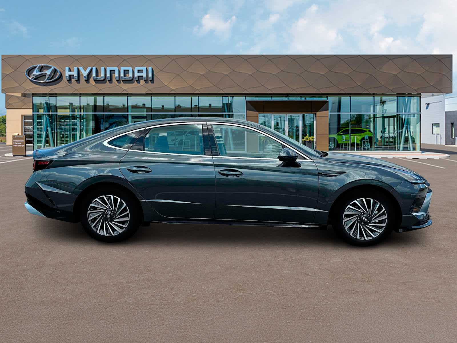 Thumbnail: 2025 Hyundai Sonata - 9