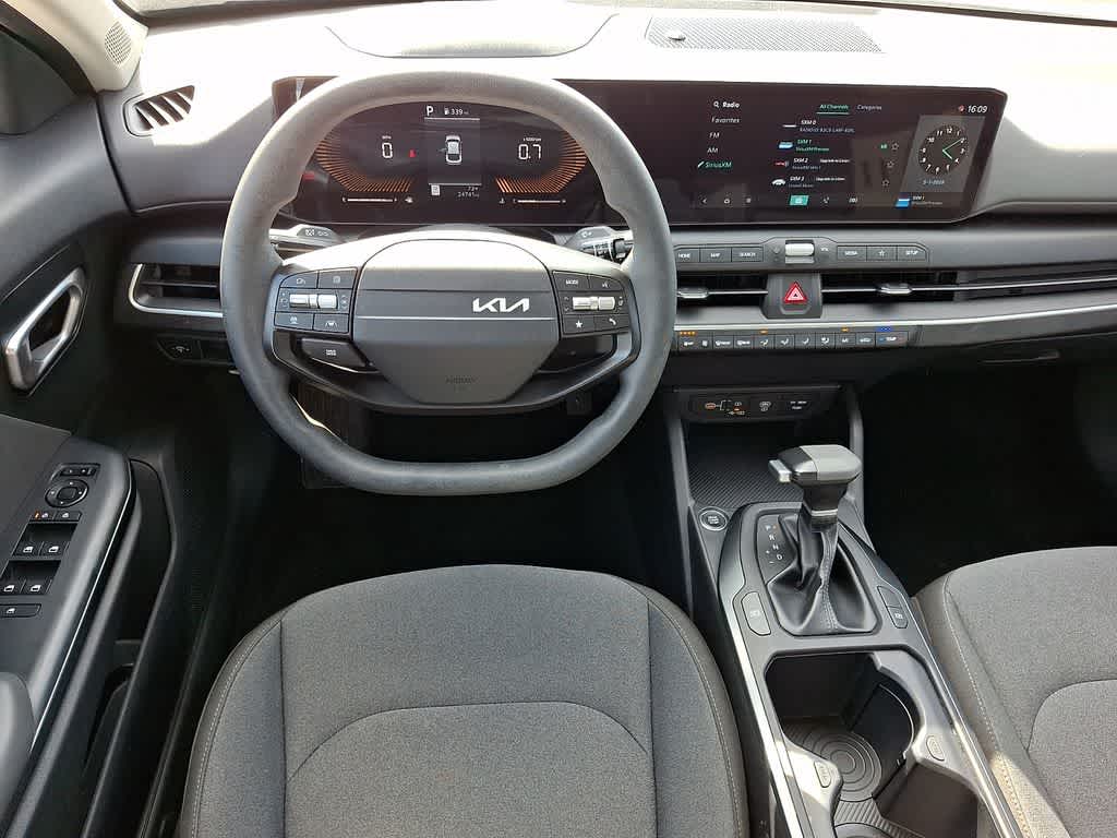 Thumbnail: 2025 Kia K4 - 10