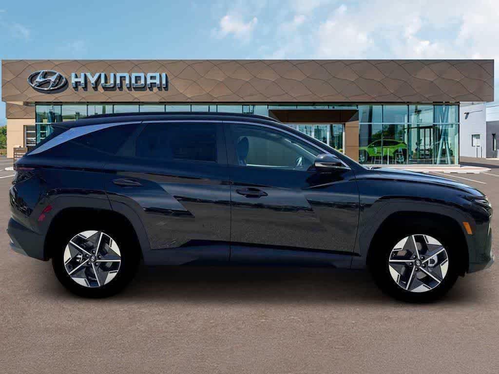 Thumbnail: 2026 Hyundai Tucson - 17