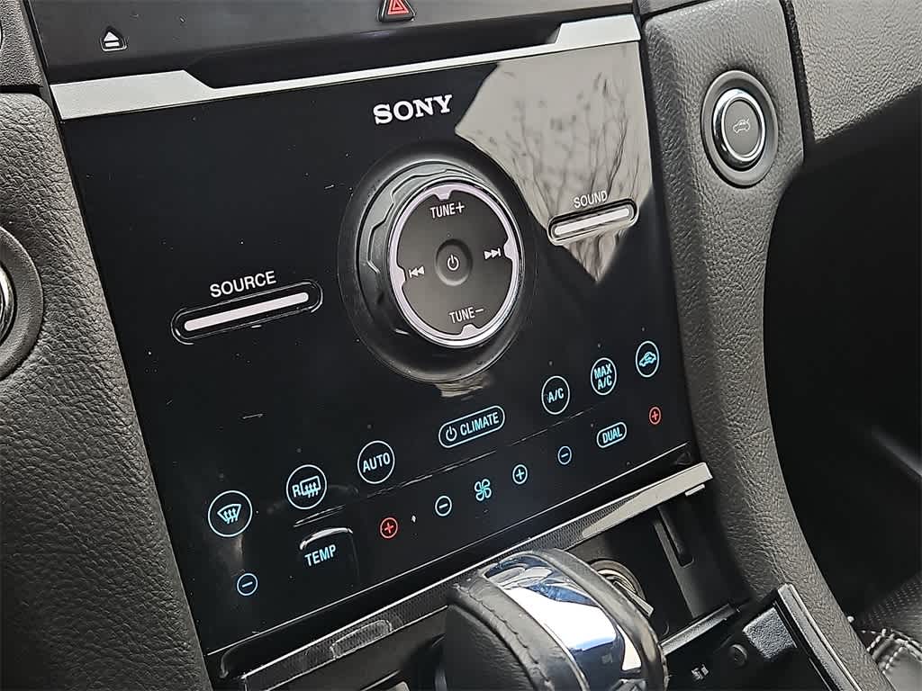 Thumbnail: 2018 Ford Taurus - 14