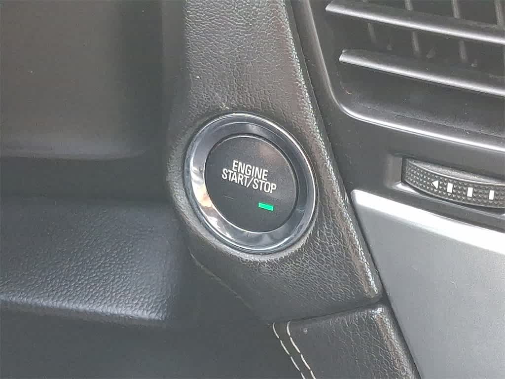 Thumbnail: 2015 Chevrolet Suburban - 24