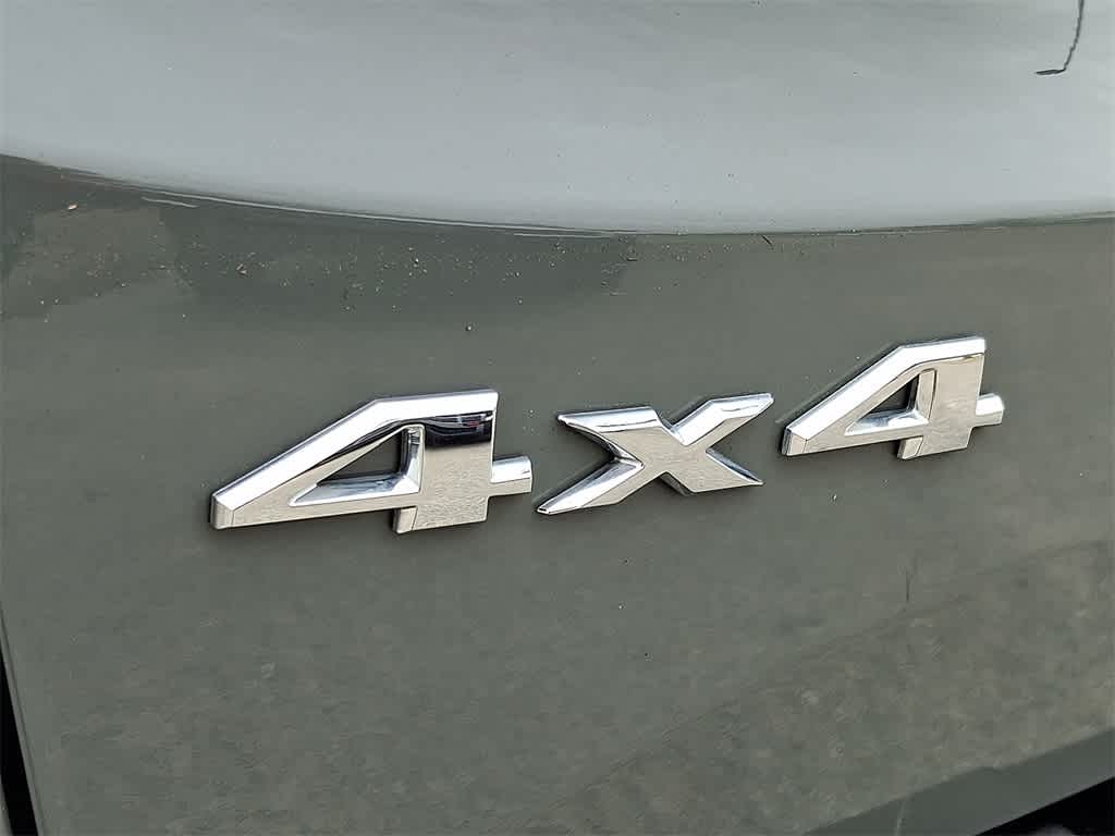 Thumbnail: 2020 Jeep Renegade - 32