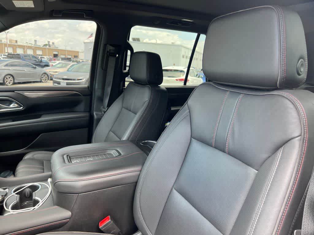 Thumbnail: 2023 Chevrolet Tahoe - 9