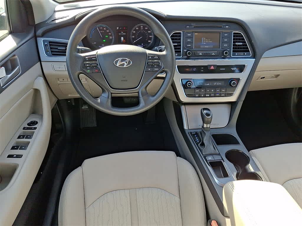 Thumbnail: 2016 Hyundai Sonata - 11