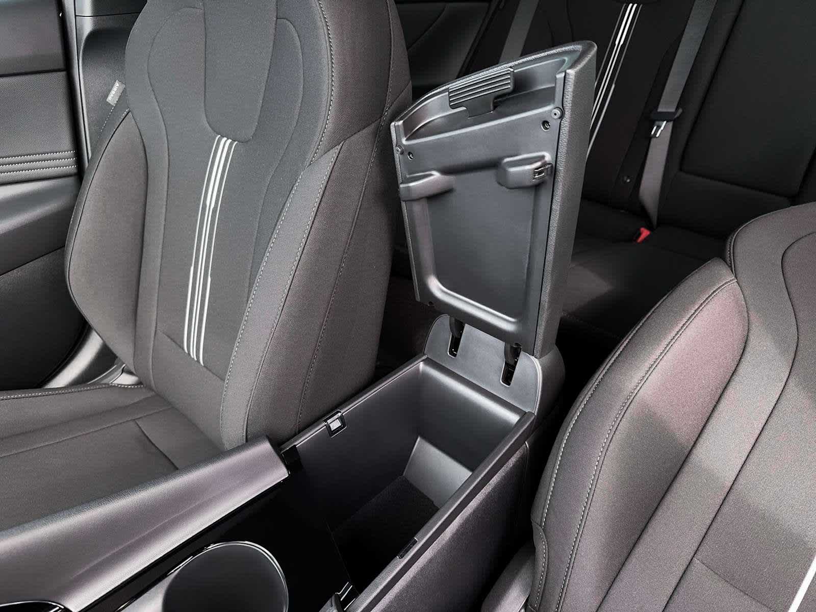 Thumbnail: 2026 Hyundai Elantra - 11