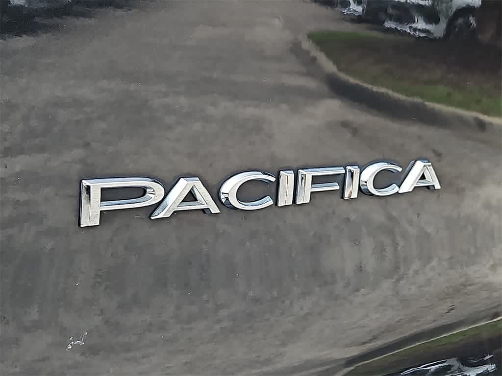 Thumbnail: 2019 Chrysler Pacifica - 33