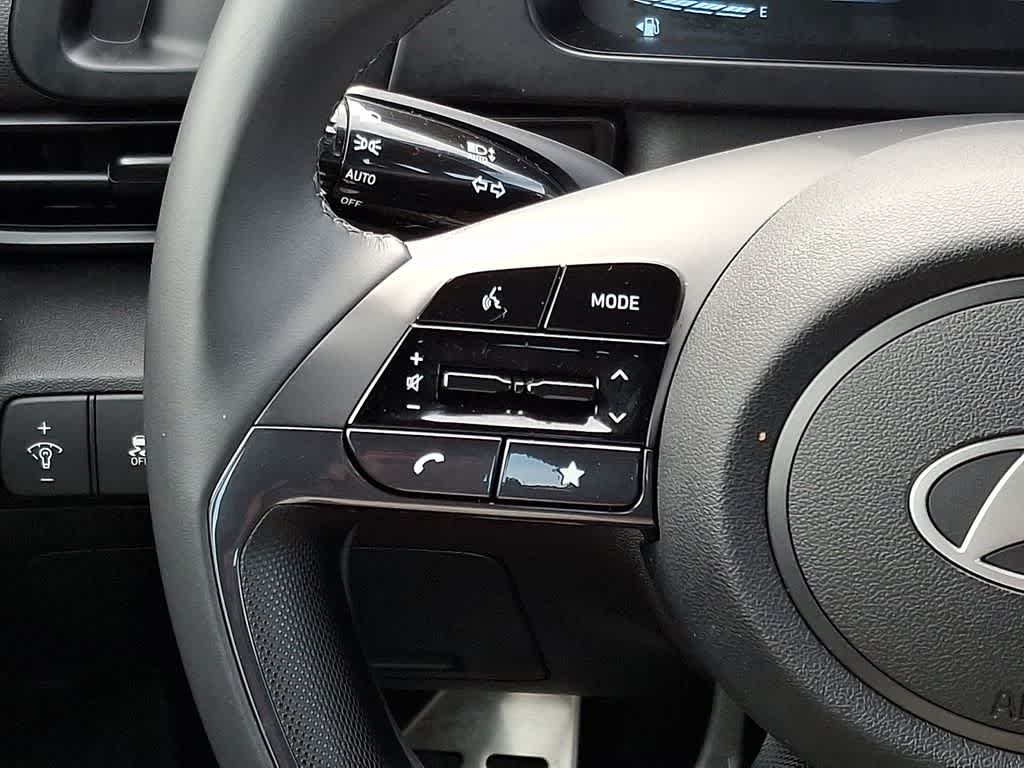 Thumbnail: 2025 Hyundai Elantra - 19