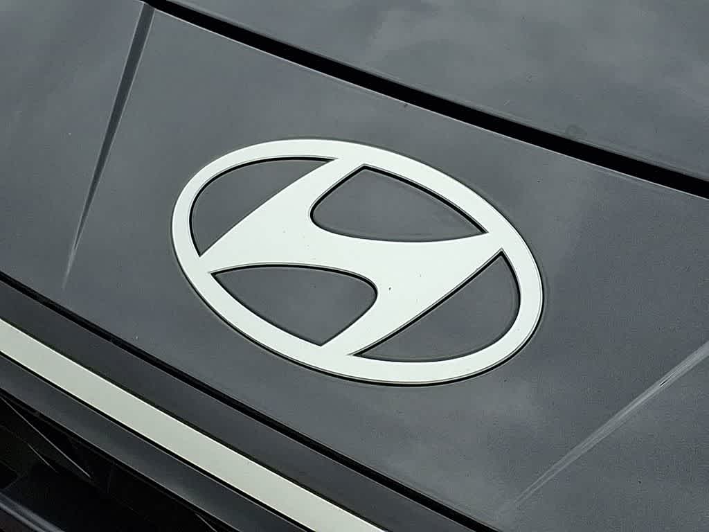 Thumbnail: 2025 Hyundai Elantra - 30