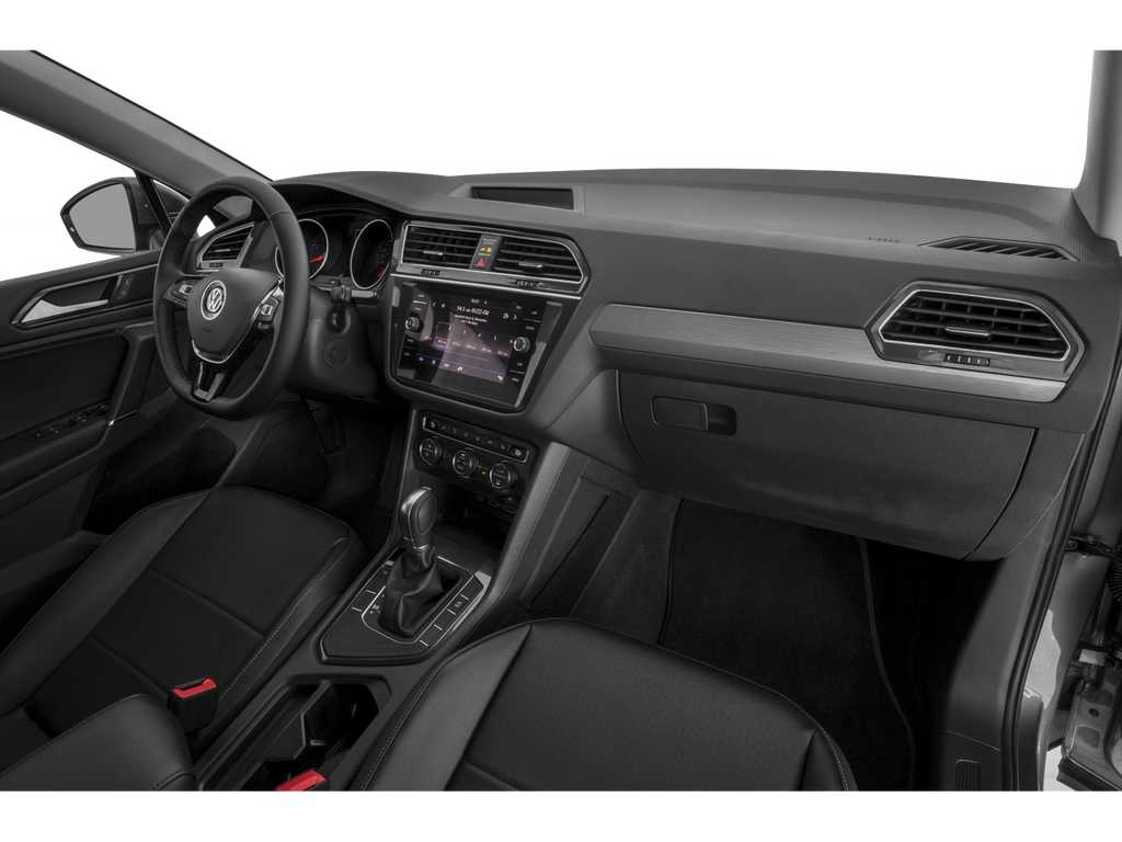 Thumbnail: 2021 Volkswagen Tiguan - 11