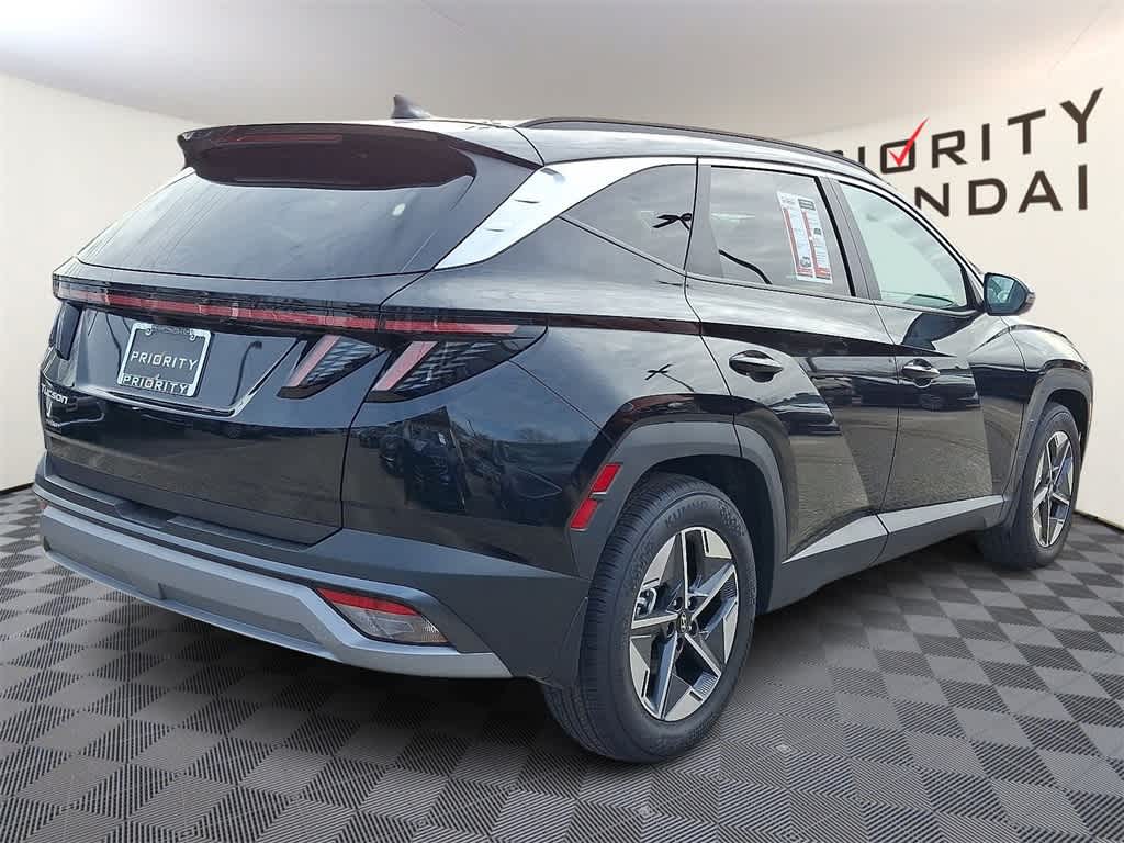 Thumbnail: 2026 Hyundai Tucson - 4