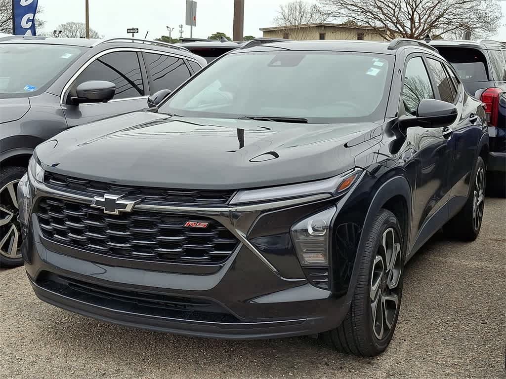 Thumbnail: 2024 Chevrolet Trax - 1