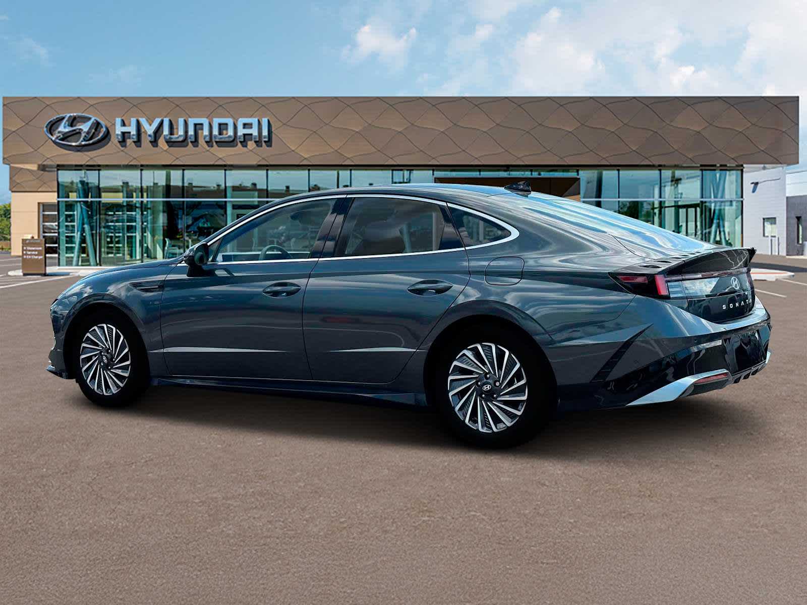 Thumbnail: 2025 Hyundai Sonata - 4