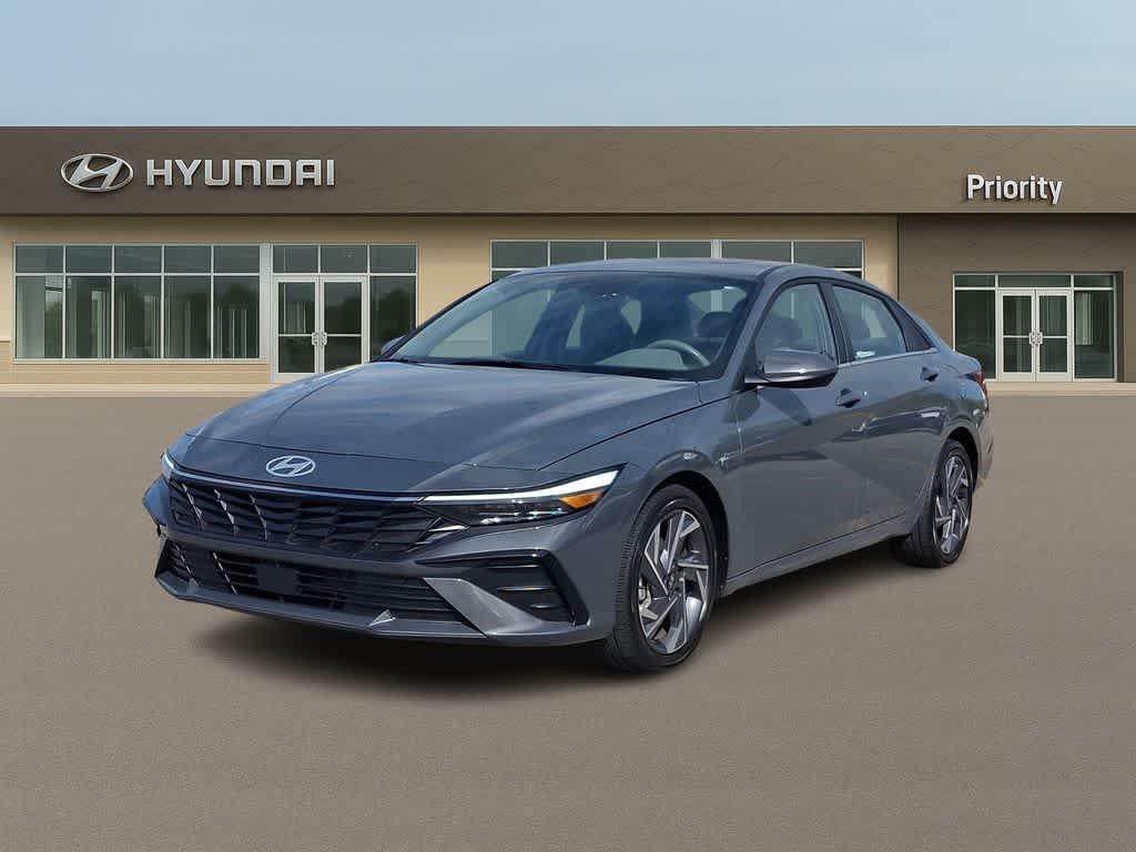 Thumbnail: 2025 Hyundai Elantra - 1