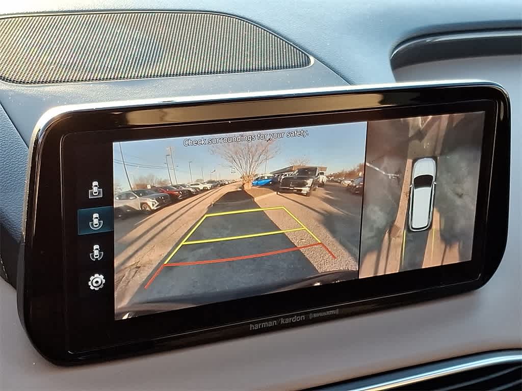 Thumbnail: 2021 Hyundai Santa Fe - 17