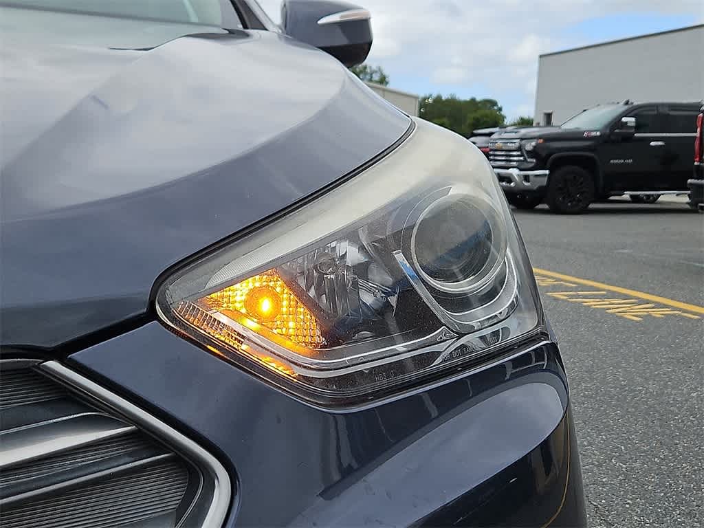 Thumbnail: 2018 Hyundai Santa Fe - 9