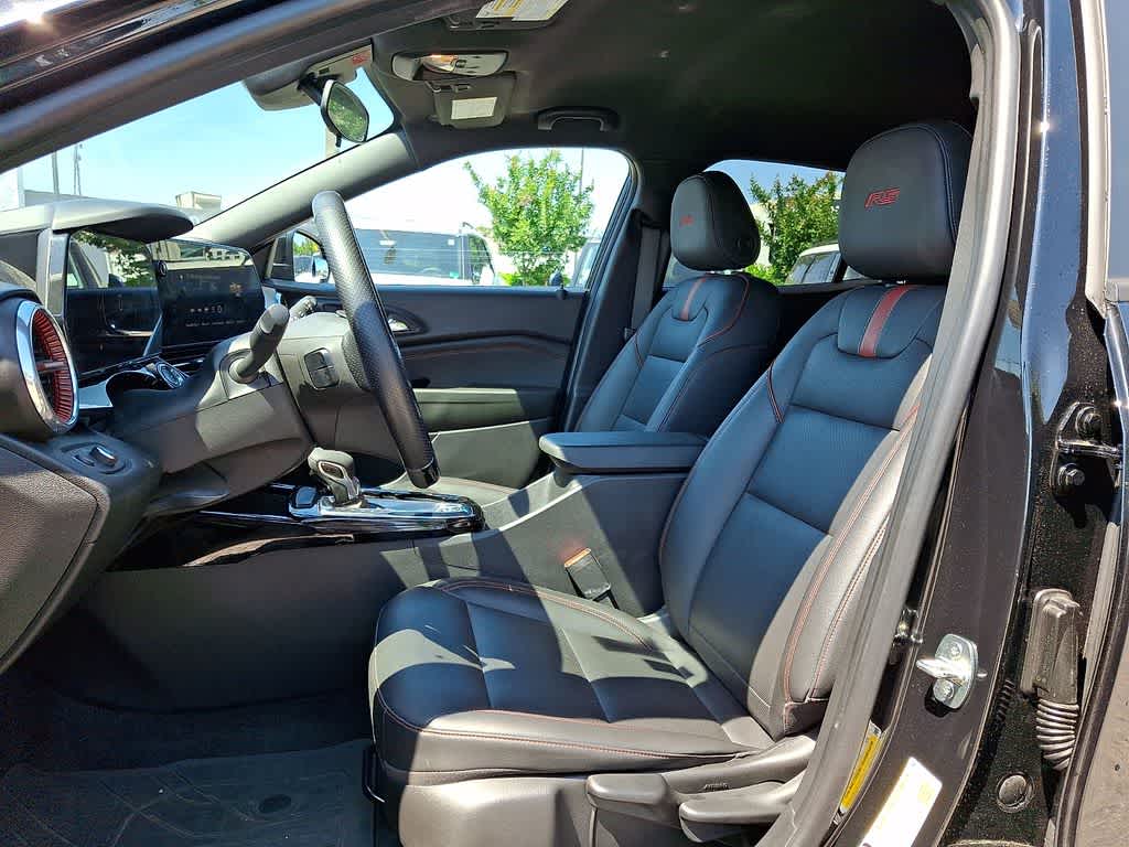 Thumbnail: 2024 Chevrolet Trax - 12