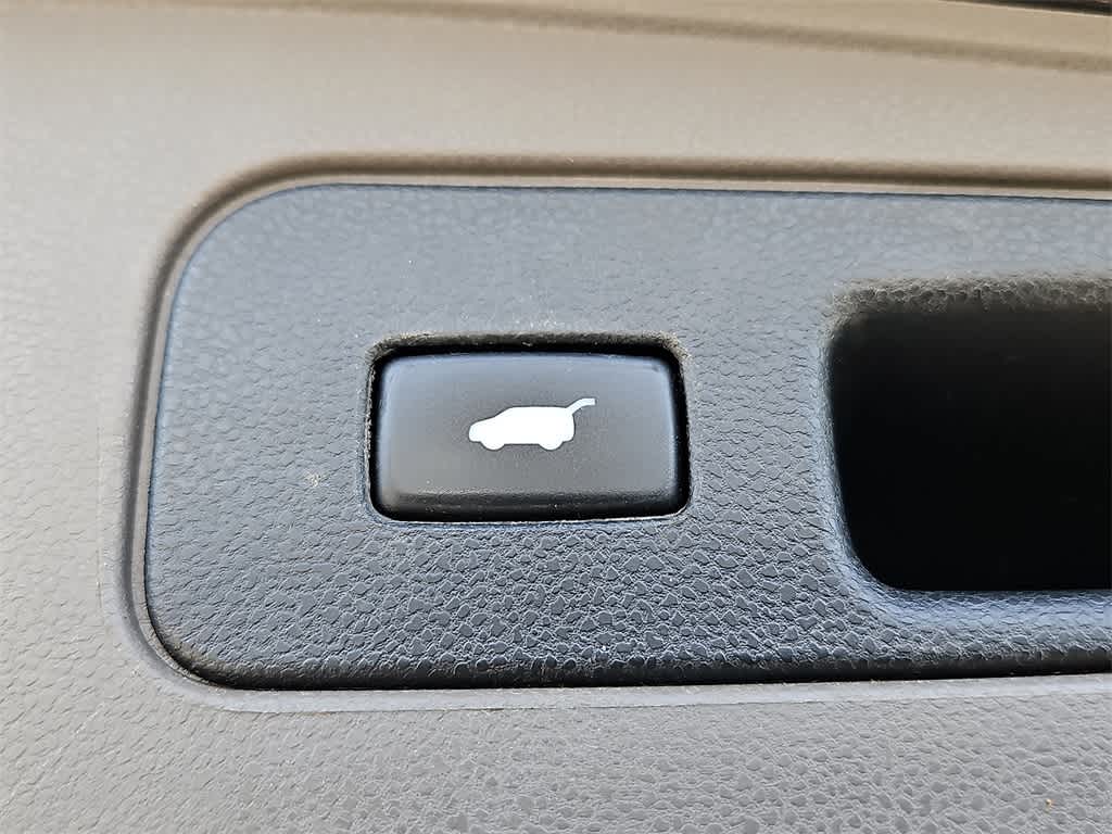 Thumbnail: 2015 Honda Odyssey - 29