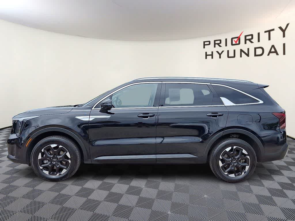 Thumbnail: 2024 Kia Sorento - 7