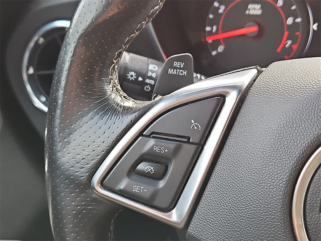 Thumbnail: 2019 Chevrolet Camaro - 19