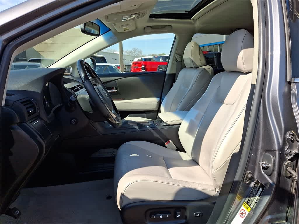 Thumbnail: 2015 Lexus RX - 12