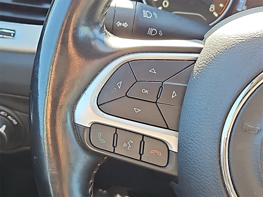 Thumbnail: 2020 Jeep Compass - 18