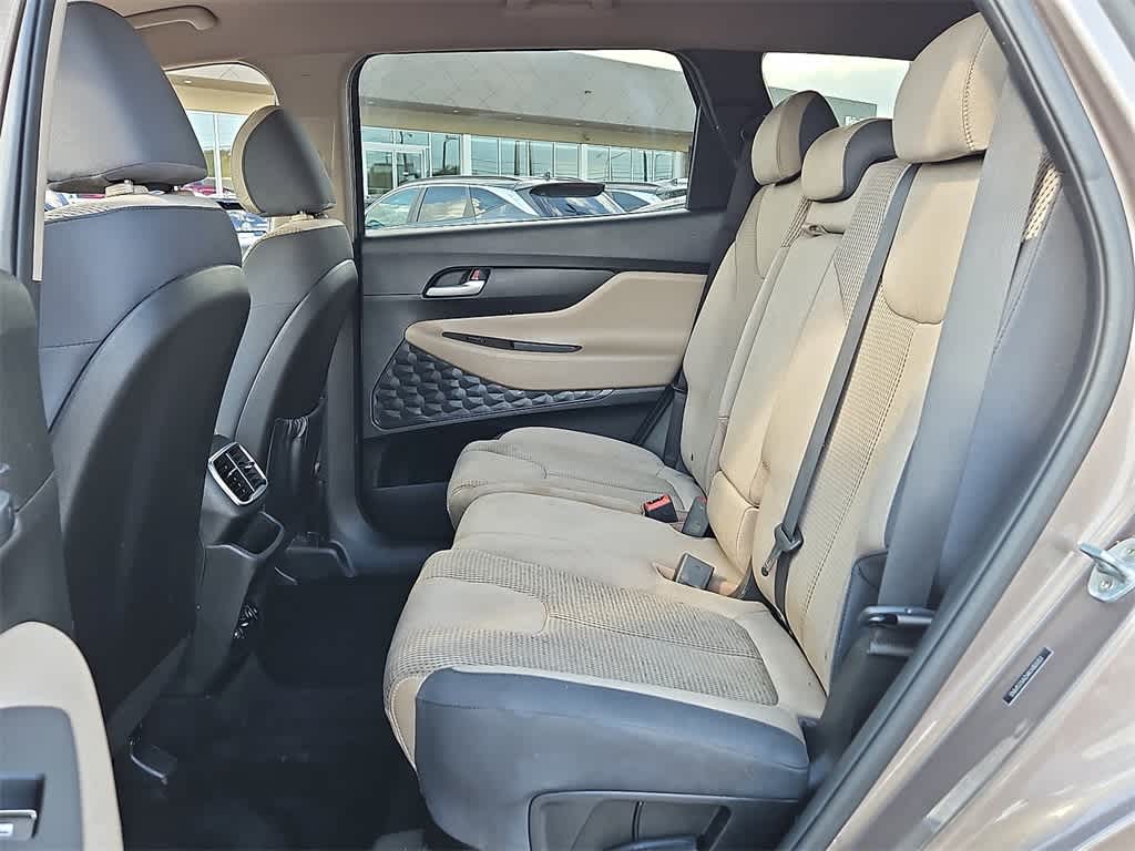 Thumbnail: 2019 Hyundai Santa Fe - 10