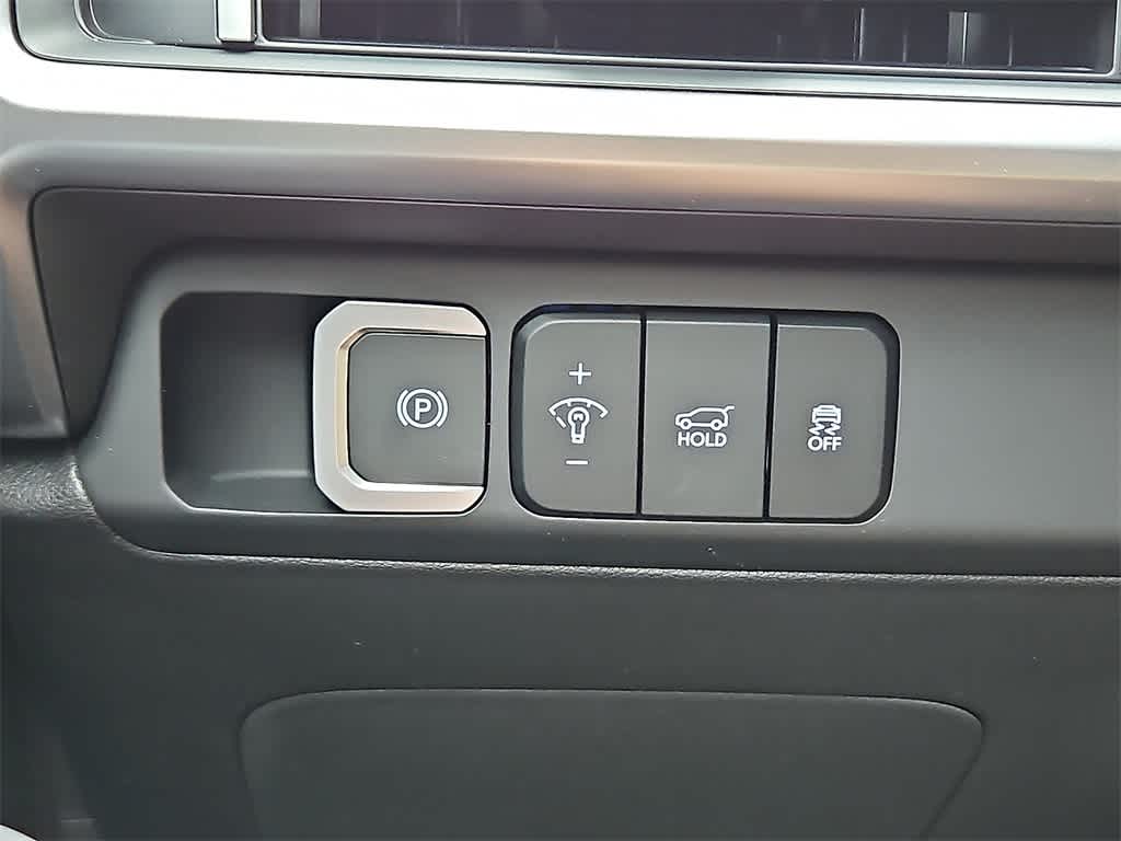 2025 Hyundai Santa Fe SEL 18