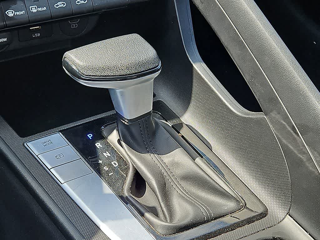 Thumbnail: 2024 Hyundai Elantra - 14