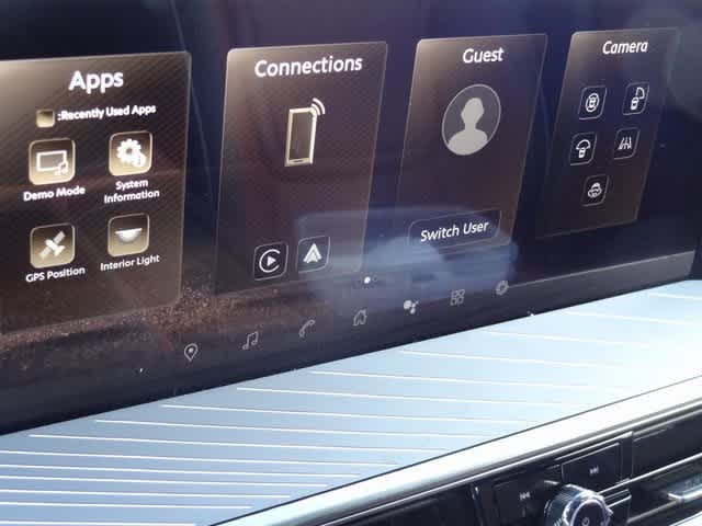 Thumbnail: 2026 INFINITI QX80 - 32