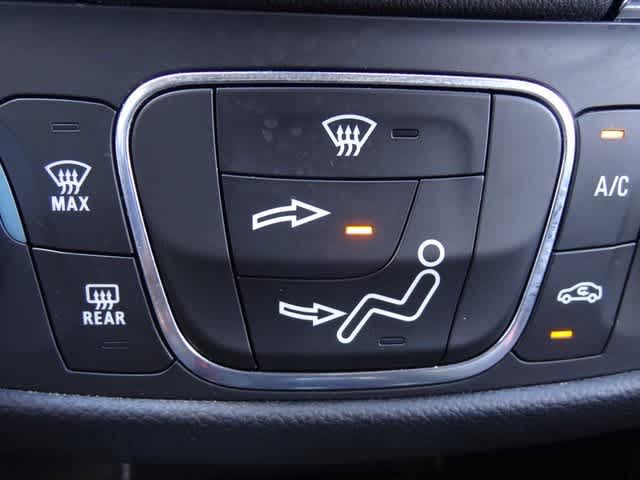 Thumbnail: 2023 Chevrolet Equinox - 30