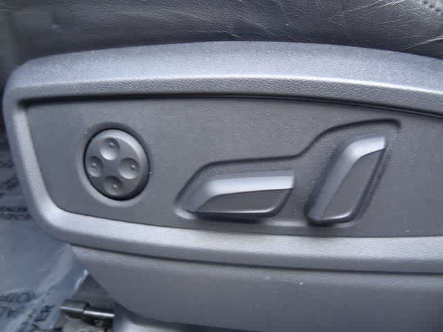 Thumbnail: 2024 Audi Q5 - 8