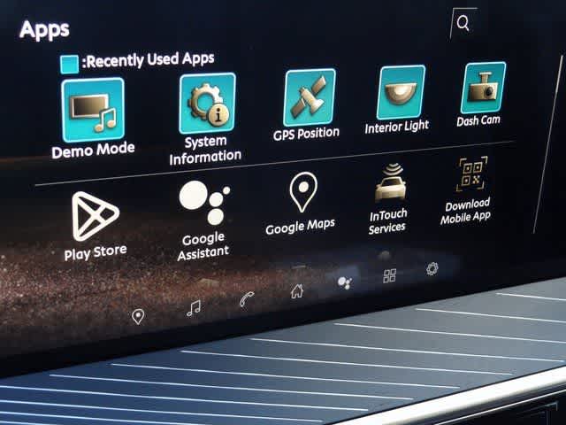 Thumbnail: 2026 INFINITI QX80 - 27