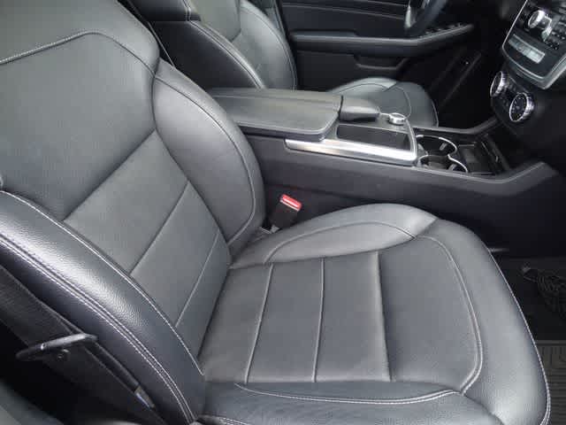 Thumbnail: 2014 Mercedes-Benz M-Class - 16