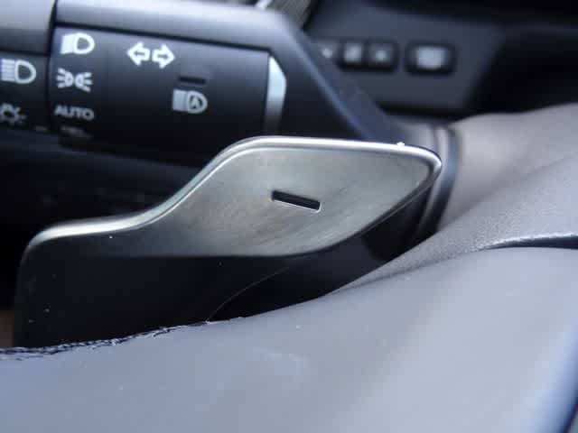 Thumbnail: 2025 Lexus LS - 29