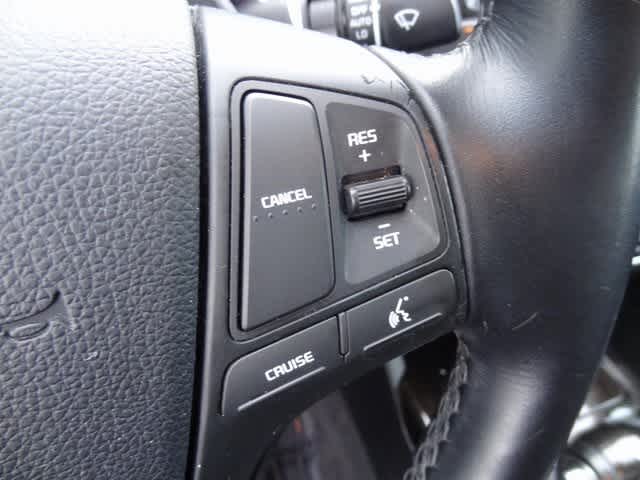 Thumbnail: 2016 Kia Cadenza - 20