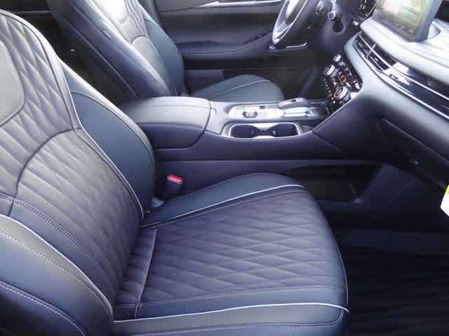 Thumbnail: 2026 INFINITI QX60 - 22