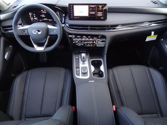 Thumbnail: 2026 INFINITI QX60 - 13