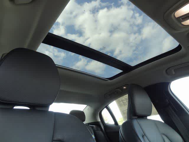 Thumbnail: 2024 Volvo S60 - 15