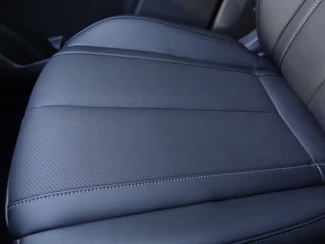 Thumbnail: 2026 INFINITI QX60 - 25