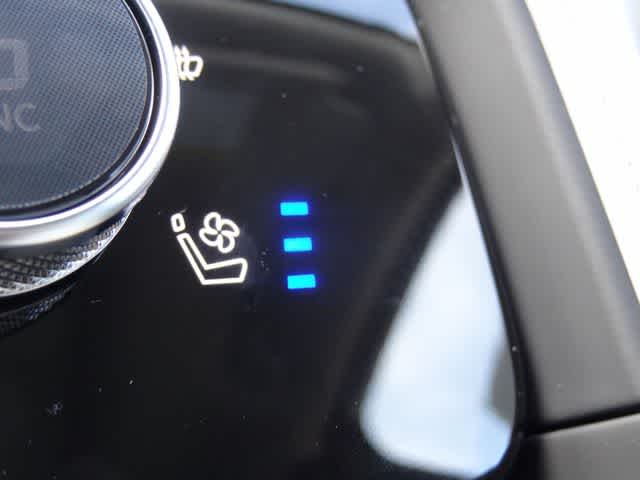 Thumbnail: 2026 INFINITI QX60 - 28